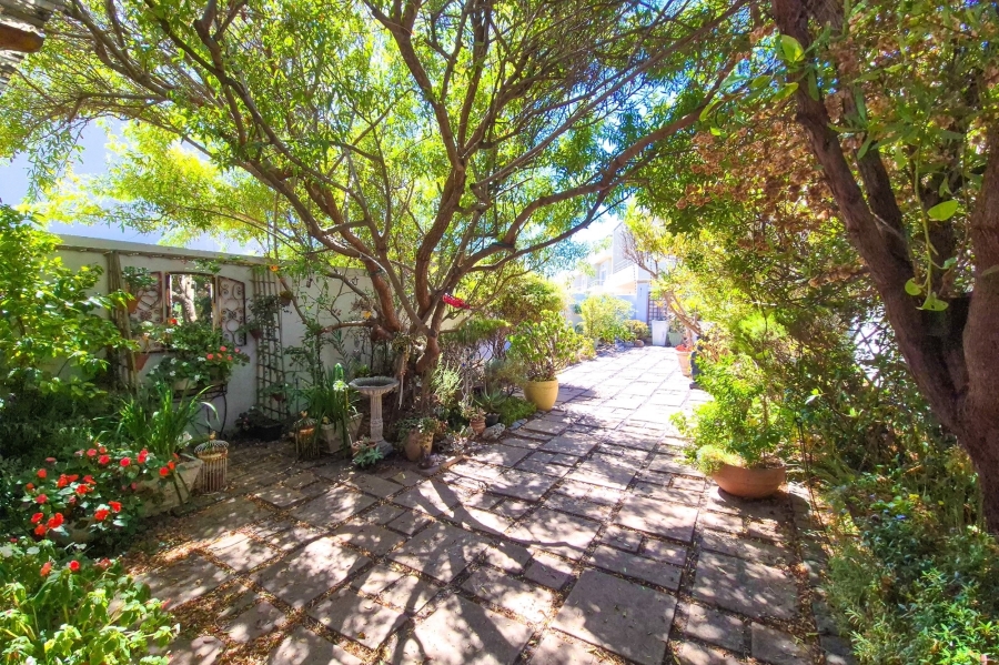 3 Bedroom Property for Sale in Big Bay Western Cape